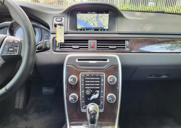 Volvo XC 70 cena 75900 przebieg: 274283, rok produkcji 2016 z Warszawa małe 742